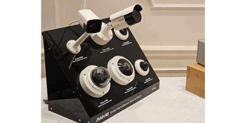 W3 is powered by Anviz BioNANO® Al deep learning algorithm